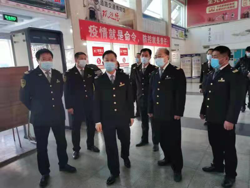 青島交運集團總經(jīng)理侯明亮督導(dǎo)萊西事業(yè)部疫情防控